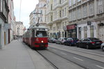 Wien Wiener Linien SL 49 (E1 4558) Neubau, Siebensterngasse am 16.