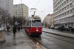 Wien Wiener Linien SL 2 (E2 4053) Am Tabor am 17.