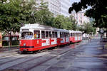 Wien WVB SL 1 (E1 4657 + c3 1197) I, Innere Stadt, Franz-Josefs-Kai / U-Bahnstation  Schottenring im Juli 1992.