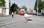 Wien Wiener Stadtwerke-Verkehrsbetriebe (WVB) SL 1 (E1 4689 (SGP 1968) + c3) I, Innere Stadt, Franz-Josefs-Kai / Julius-Raab-Platz im August 1994.