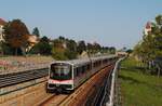 V-Triebwagen 3826 als Linie U4 nach Hütteldorf bei der Einfahrt in die Haltestelle Braunschweiggasse. (19.08.2023)