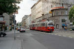 Wien Wiener Stadtwerke-Verkehrsbetriebe / Wiener Linien: Gelenktriebwagen des Typs E1: Eines Tages im Juli 1992 fährt der E1 4478 mit dem c3 1243 als SL 41 in der Währinger Straße an