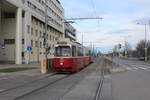 Wien Wiener Linien SL 31 (E2 4061 (SGP 1986)) XXI, Floridsdorf, Großjedlersdorf, Brünner Straße / Anton-Schall-Gasse am 29. November 2019.