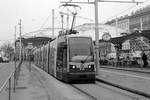 Wien Wiener Linien SL 6 (B 649) VII, Neubau, Neubaugürtel / Urban-Loritz-Platz (Endstation Burggasse / Stadthalle - Ausstieg) im Feber / Februar 2017.