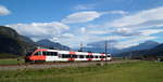 4024 095-4 als S 5160 (S2) von Jenbach nach Ötztal kurz nach Flaurling, 06.10.2018.