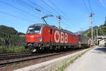 ÖBB 1293 067-5 als Zuglok einer ROLA von Wörgl Terminal Nord nach Brennersee bei der Bergfahrt. Aufgenommen bei Gries am Brenner am 25.09.2021