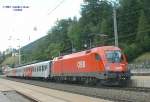 R 5227 Innsbruck - Brenner mit BB BR 1116 am 28.08.2004 im Bahnhof Steinach.