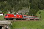 ÖBB 1216 011 mit EC 89  DB-ÖBB EuroCity  München Hbf - Verona PN aus ÖBB-Wagen in der St.