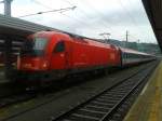 1216 008-3 mit EC 88  DB-ÖBB EuroCity  (Verona Porta Nuova - München Hbf) am 15.5.2015 in Innsbruck Hbf.