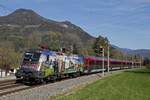 1116 157 mit Railjet bei Frohnleiten am 17.10.2017.