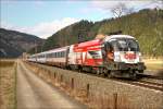 1116 246 Bundesheer fhrt mit EC 103  Polonia  von Warschau nach Villach.
St.Lorenzen 28.03.2010