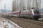 1116 250 (Polizei) mit Railjet 534 (Villach - Wien Meidling) bei Niklasdorf am 19.02.2013.