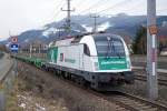 183 717 der Steiermarkbahn mit Güterzug bei Bruck an der Mur am 8.03.2016.