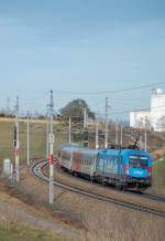 Die 1016 023 hat am 08.02.2014 den Rex/R 5908
durch die Ortschaft Katzbach geschoben.