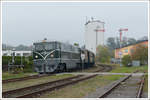 2050.05 mit ihrem Fotopersonenzug SLP 93880 von Braunau nach Munderfing am 19.10.2019 bei der Einfahrt in Mauerkirchen.