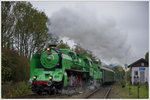 486.007 vom Depot Vrútky (SK) mit dem ÖGEG Fotozug SLP 17227 von Braunau am Inn nach Timelkam am 2.10.2016 bei der Abzweigung Mining aufgenommen.