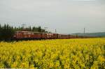 Da der REX 6807/6814 am 2.Mai mit 4 Waggons verstrkt wurde, musste ein Doppeltraktion 1099er her. Die 1099 010 und die 1099 013 erledigten diesen Job und ich fotografierte sie dabei kurz nach Klangen.