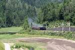 399.06 (angeschrieben als Mh.6) des Eisenbahnclub Mh.6 am 27.Juli 2014 kurz vor dem Bf.