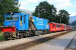 Zillertalbahn D16 Werbelok mit Regionalzug in Kaltenbach-Stumm am 04.06.2011