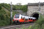 ÖBB 4746 045-5 kommt am 14.September 2019 aus dem  Busserltunnel  bei Gumpoldskirchen.