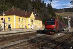 1116 240 schiebt railjet 533 von Wien Meidling nach Villach Hbf.