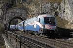 1116 251 (Ski-Austria)durchfährt am 2.12.2013 als RJ 650 den 14 Meter langen  Krauseltunnel.