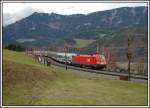 OEC 151  Emona  von Wien nach Ljubljana am 2.4.2006, aufgenommen auf der Apfelwiese auf der Semmering Nordrampe.