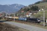 182 561 + 1216 921 mit Güterzug kurz nach dem Bahnhof Mürzzuschlag am 18.03.2016.