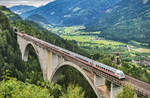 Der EC 114  Wörthersee  überquert auf der Fahrt von Klagenfurt Hbf nach Dortmund Hbf die Falkensteinbrücke bei Obervellach.