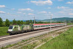 1016 023  green point  brachte am 17.05.2017 den Schnellzug 720 von Wien nach Linz.