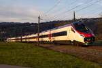 EuroCity EC 98 derzeit auf Umleitung von Feldkirch nach Bregenz aufgrund von Bauarbeiten in Lauterach/Hard.