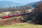 railjet 568 Richtung Bregenz, unterwegs im Wienerwald, am 23.03.2012 bei Maria Anzbach.