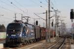 1116 126 Licht ins Dunkel mit einem Gterzug durch den Bahnhof Sankt Plten Hauptbahnhof (Pb); am 10.11.2012