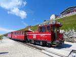 Diesellok-VZ31 schiebt die Garnitur zum äussersten Ende der Schafbergbahn;180728