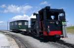 Schneebergbahn: die um 1900 von Krauss / Linz gebaute Lok 999.02   Klosterwappen   mit Nostalgie-Dampfzug steht zur Talfahrt bereit, Zahnradbahn Puchberg - Hochschneeberg, fotografiert in der Bergstation auf dem Schneeberg am 11.07.2003 --> Die Station Hochschneeberg ist mit 1.800 m Seehhe der hchstgelegene Bahnhof sterreichs. 