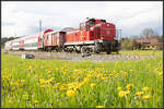 GKB DH 1500.4 mit dem Generatorwagen am Abendlichen R8567 erreicht die Halte und Ladestelle Bad Schwanberg.