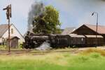 Im Jahre 1966 war die 56.3200 auf der Strecke von Graz-Köflacherbahnhof nach Wies-Eibiswald mit dem morgendlichen Verschubgüterzug unterwegs.
Am späten Vormittag dieses warmen Maitages wird im Bahnhof Pölfing-Brunn das Magazingleis bedient.