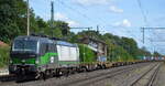 LTE Logistik und Transport GmbH, Graz [A] mit der ELL Vectron  193 739  [NVR-Nummer: 91 80 6193 739-0 D-ELOC] und einem Containerzug am 31.08.22 Durchfahrt Bahnhof Niederndodeleben.