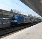 1216 910 der LTE als Lz rauscht durch den Bahnhof Wien Meidling.