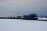 183 500 + 185 528 mit einem Getreidezug am 30.01.2010 unterwegs bei Plattling.