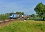 1216 910 mit einem KLV am 14.06.2015 bei Plattling.