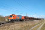 RTS 1216 901 ist am 27.02.2010 mit einem Gterzug  auf der Westbahn bei Oftering zu sehen gewesen.