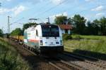 183 701 fr RTS mit einem Gterzug Richtung Salzburg am 15.06.2011 unterwegs bei Hilperting.