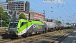 Am späten Nachmittag kam noch mal der CAT-Taurus der ÖBB - Österreichische Bundesbahnen [A] 1016 014  [NVR-Number: 91 81 1016 014-3 A-ÖBB] diesmal mit einem Güterzug