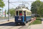 WLB 224 am 25.April 2015 als Zubringer zum Wiener Tramwaytag bei der Haltestelle Weissenböckstraße.