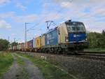 1193 980 mit Containerzug in Fahrtrichtung Süden.