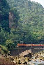 R122 nähert sich der Hst.