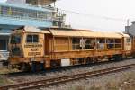 SRT บสน.3, eine Gleisstabilisiermaschinen (Plasser & Theurer, Type DGS 62 N) am 13.März 2011 in Nakhon Pathom Station.