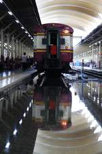 Und wieder einmal hat es etwas stärker geregnet: Gleis 8 des Bf.