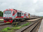 QSY 5231 abgestellt mit einen Personenzug im Bahnhof von Nong Khai (Thailand) - 18.09.23